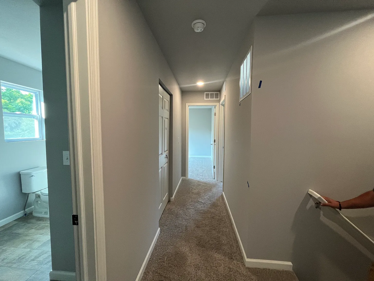 4 bed, 2.5 bath, 2062 sqft, $3,000 — Photo 4