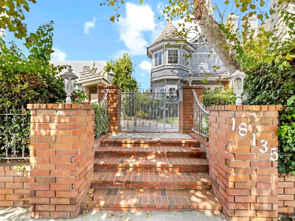 18135 Burbank Blvd #3, Tarzana, CA 91356