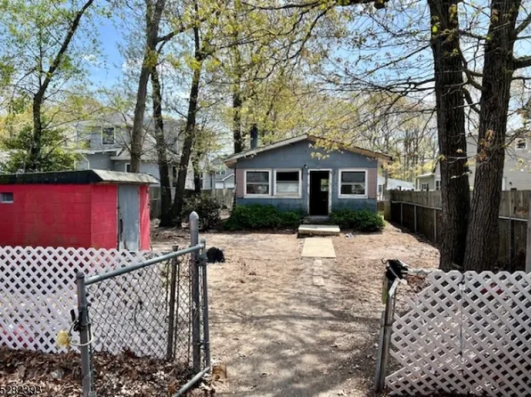 615 Barnegat Ave, Toms River Township, NJ 08753