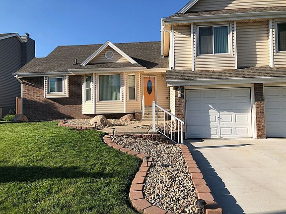 2nd image of 1006 Magnolia Ct