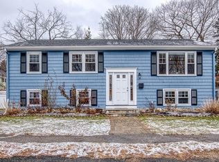 31 Running Brook Rd, West Roxbury, MA 02132