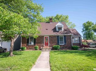 2315 W Barker Ave, West Peoria, IL