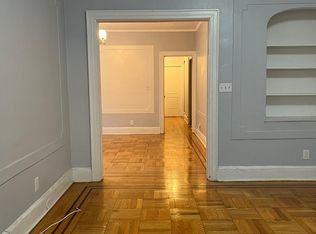24 N 8th Ave FLOOR 2, Mount Vernon, NY 10550