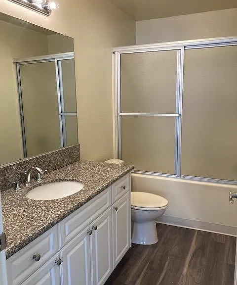 Bathroom, Option 1