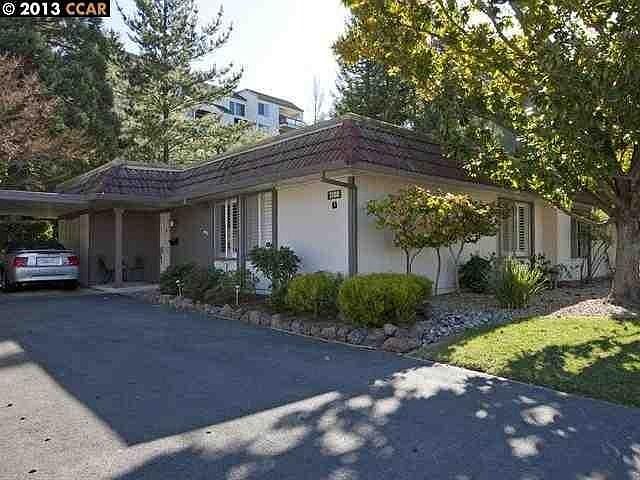 2nd image of 3100 Ptarmigan Dr APT 1