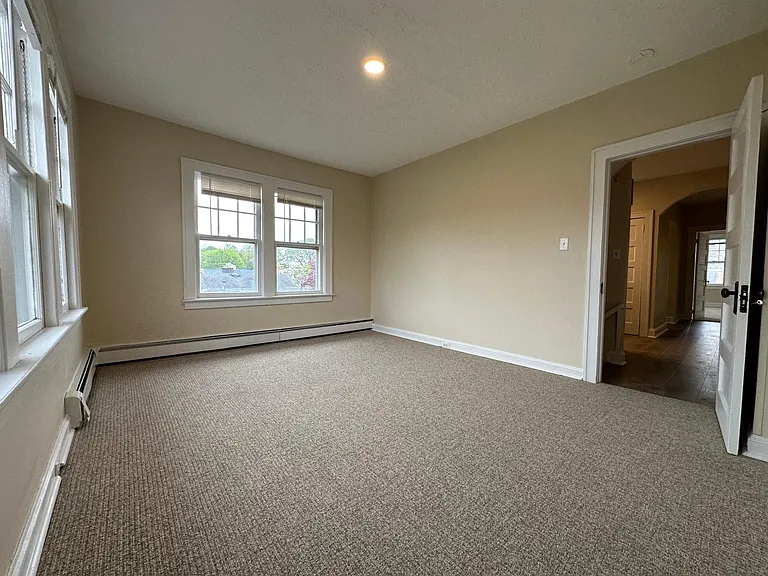 275 Kilcourse St #4 — Photo 3