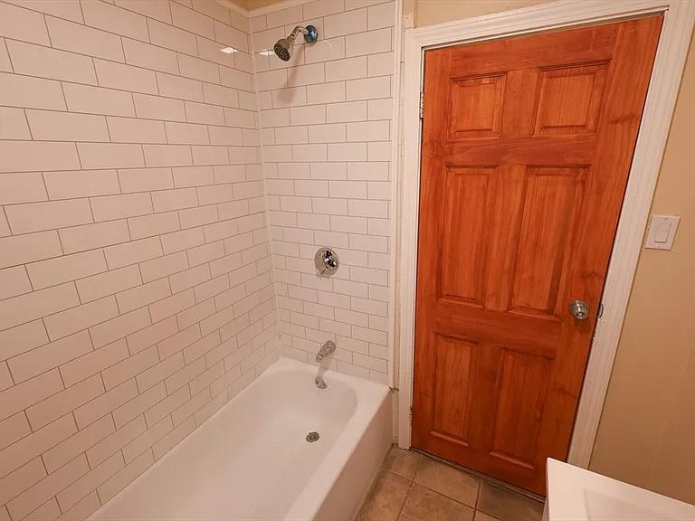 112 Amory St #1 — Photo 9