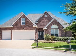 6707 W Lake Inverness Ct, Rogers, AR 72758