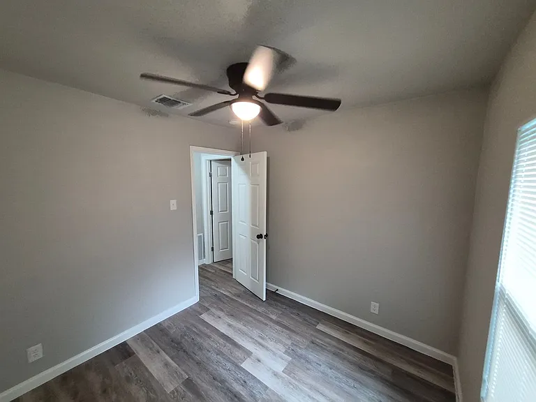 4025 Coral Sunrise — Photo 21