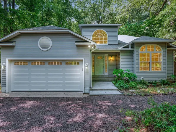 101 Birch Ct, Locust Grove, VA 22508