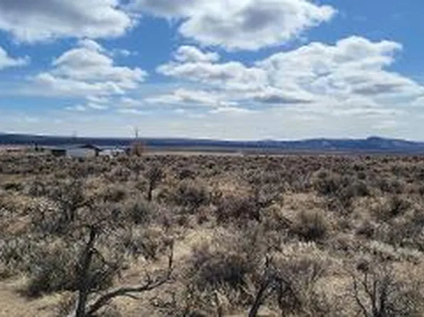 9300 Pinion Ln, Christmas Valley, OR 97641