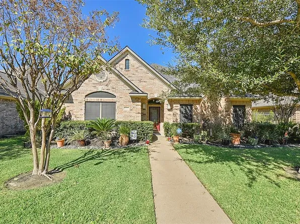 205 Meir Ln, College Station, TX 77845