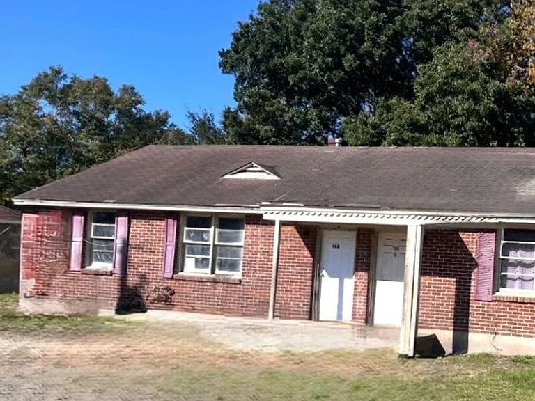 16A Dixie Dr — Photo 1