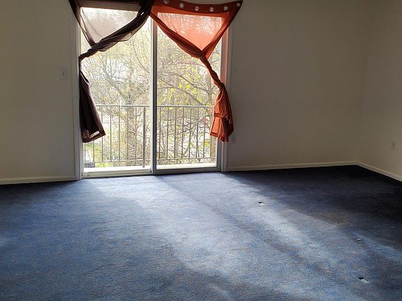 5th image of 68 N 7th St #2
