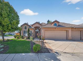 9935 N Ann Ave, Fresno, CA 93720