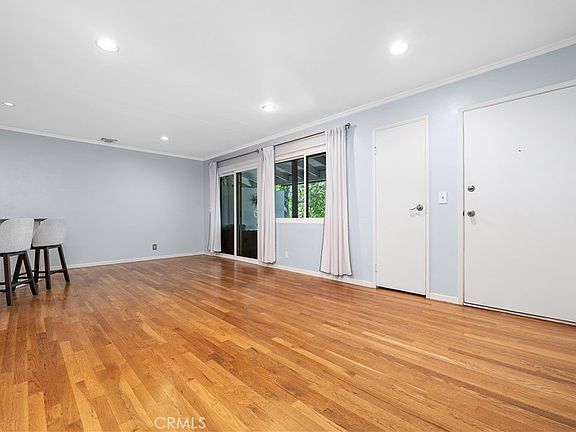 3rd image of 4252 Fair Ave Unit 22