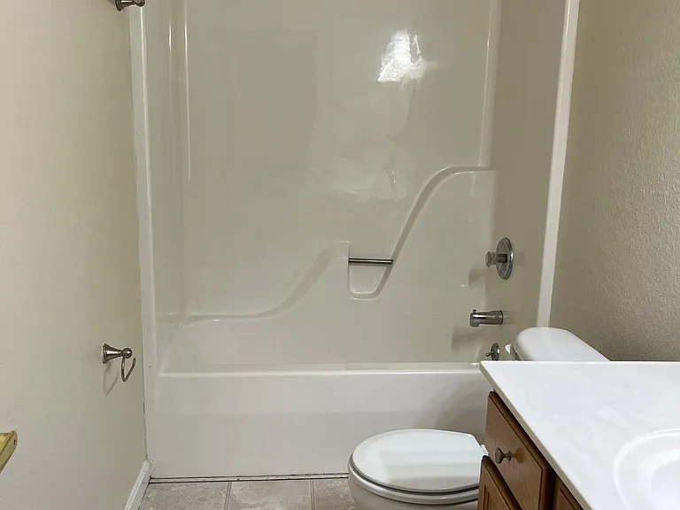 6742 Boston Dr — Photo 8