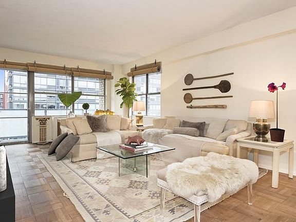2nd image of 1659 2nd Ave #19C