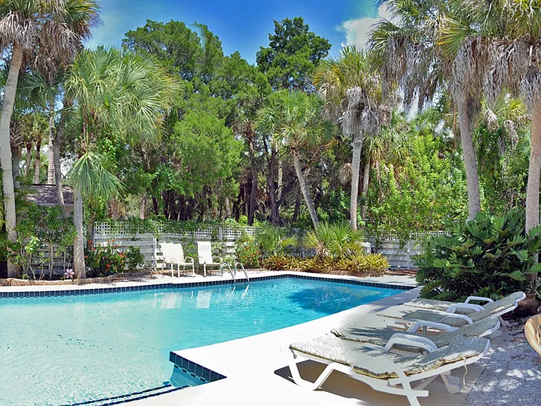 5157 Sandy Beach Ave — Photo 5