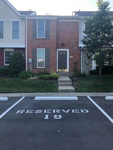 1st image of 10919 Brookgreen Ct