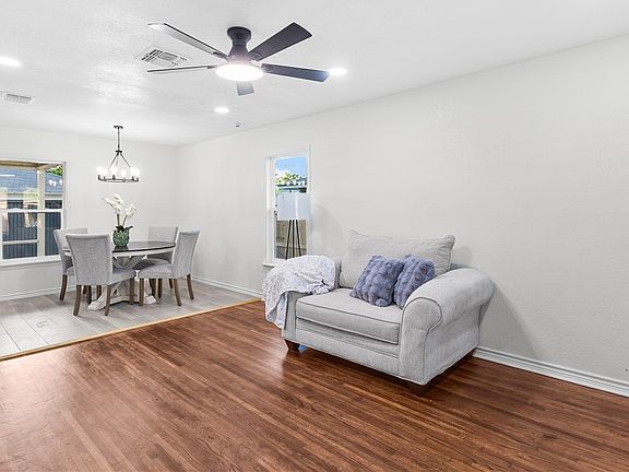 4th image of 4105 Markins Dr