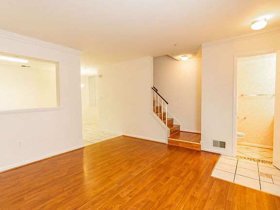 2nd image of 13931 Highstream Pl