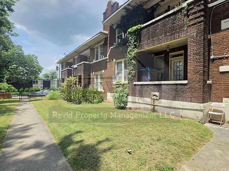 144 N Belvedere Blvd #2 — Photo 16