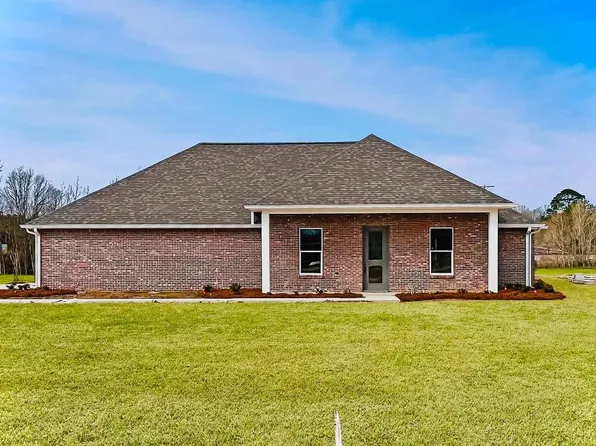 130 Liberty Dr, Leesville, LA 71446
