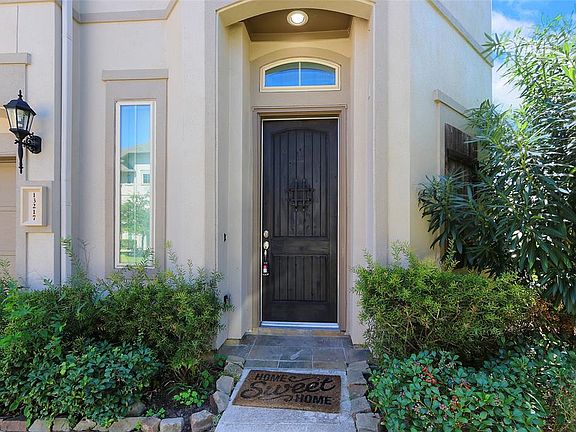 5th image of 13217 Leighton Gardens Dr