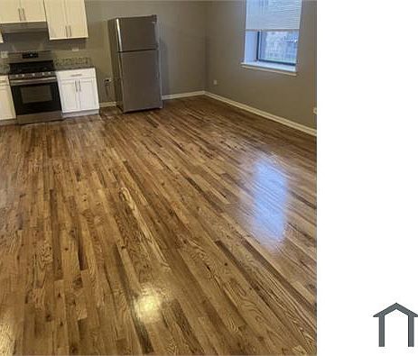 2nd image of 5600 S Michigan Ave APT 2