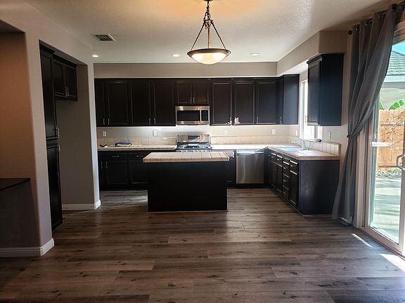 2nd image of 1705 Sevilla Dr