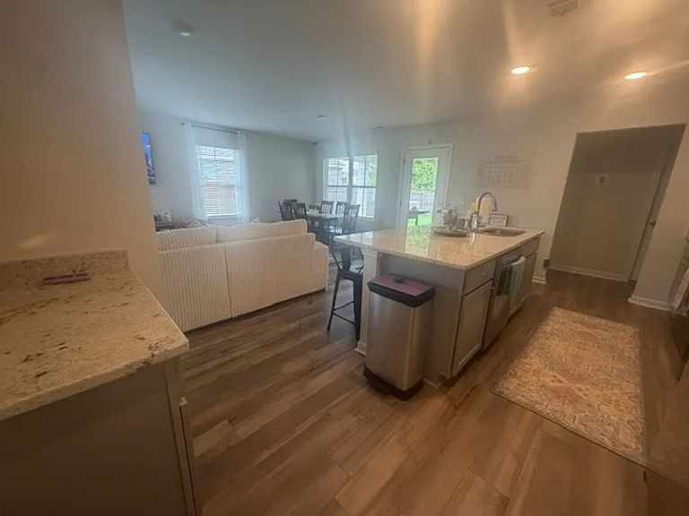 88 Trevor Dr — Photo 28