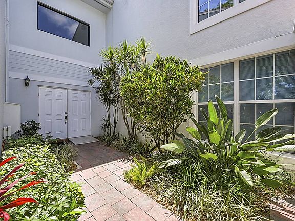3rd image of 6245 Old Court Rd APT 202