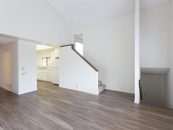 5th image of 7856 Bellakaren Pl