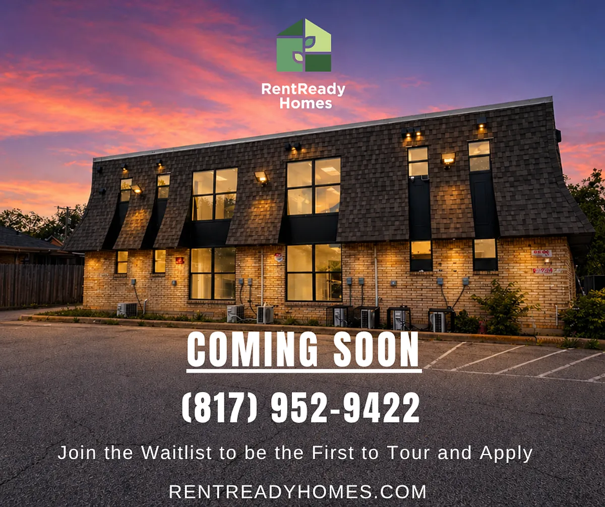 Building Photo - 1510 W Jefferson Blvd #108