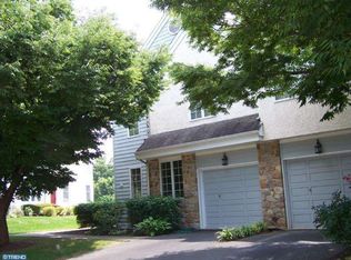 536 E Saxony Dr, Exton, PA 19341