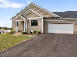 338 Horseshoe Cir #44-L, Milton, VT 05468