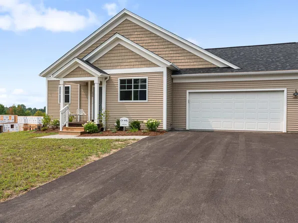 338 Horseshoe Circle #44 L, Milton, VT 05468