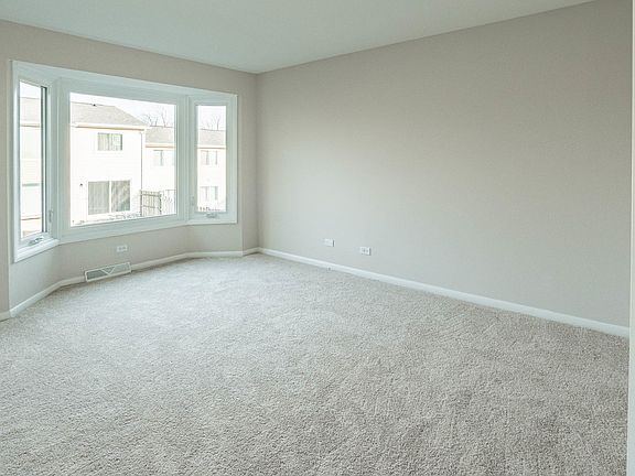 2nd image of 508 Dubois Cir