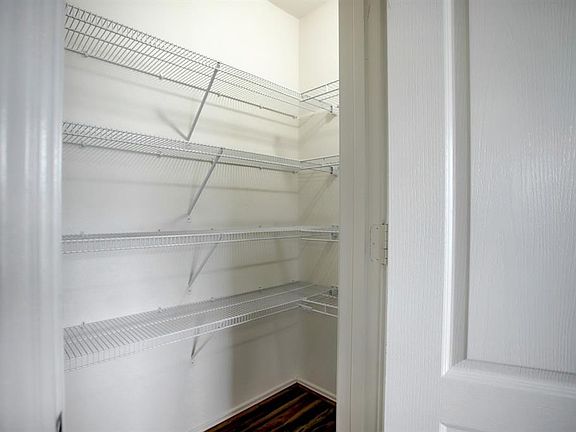 4th image of 13415 Lauren Forest Ln