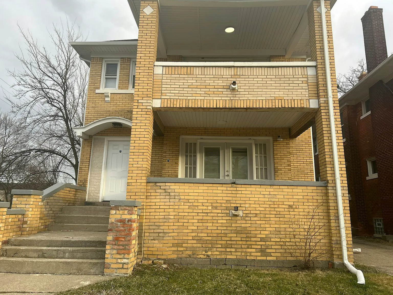 1933 Taylor Street, Unit 2 — Photo 2