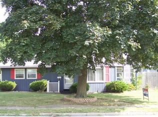 402 Joy St, Ligonier, IN 46767