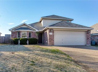 228 Carriage Dr, Willow Park, TX 76087