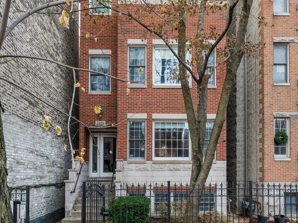 2906 N Damen Ave #1, Chicago, IL 60618