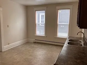 1090 Ross Ave #2 — Photo 31