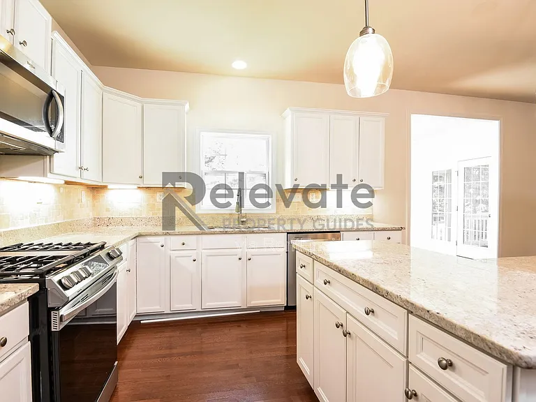 2913 Bayfront Way — Photo 6