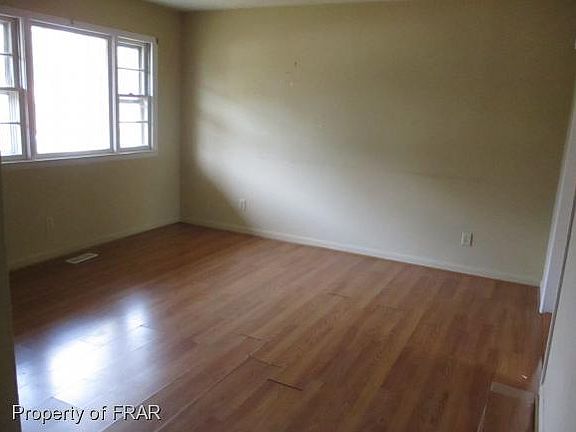 5th image of 611 Monagan St