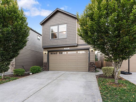 2nd image of 2638 NE 131st Ave