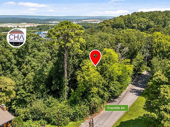 4th image of 3 Franklin Dr
