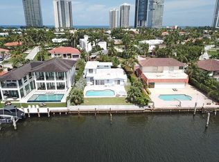 18910 N Bay Rd, Sunny Isles Beach, FL 33160